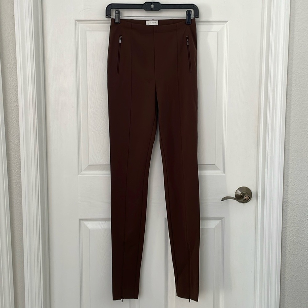Babaton women’s brown skinny pants with zippers on the ankles